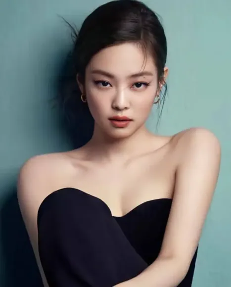 Chị Đan Thy 